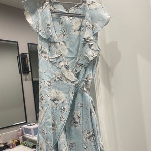 Free People size Small flutter wrap dress